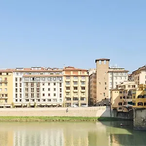  Apartment Ponte Vecchio Escape